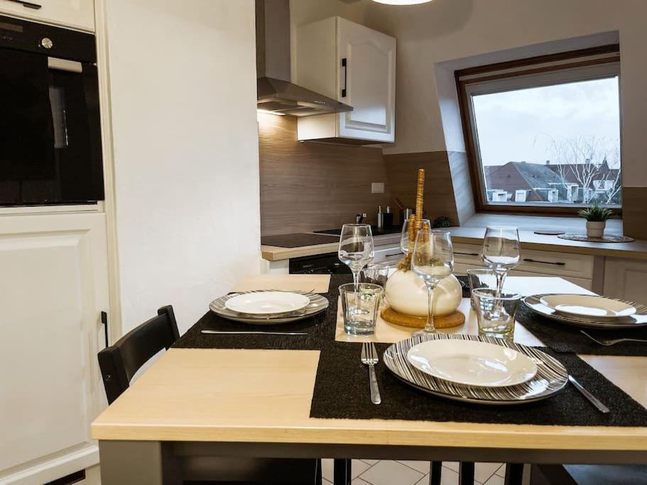 Lumineux Avec Vue Sur Les Vosges Colmar Exterior foto